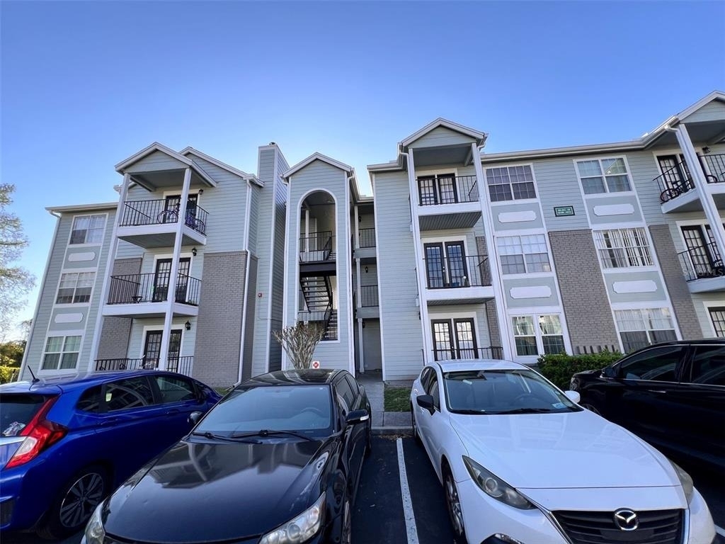 2550 N Alafaya Trail - Photo 0