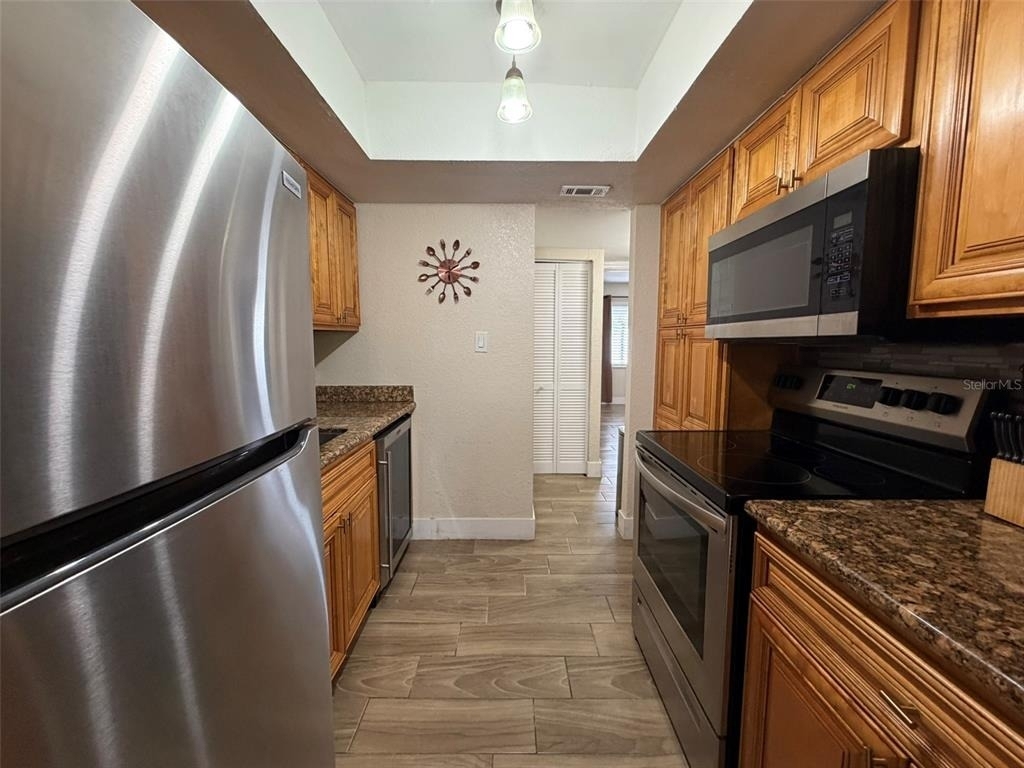 4807 S Texas Avenue - Photo 2