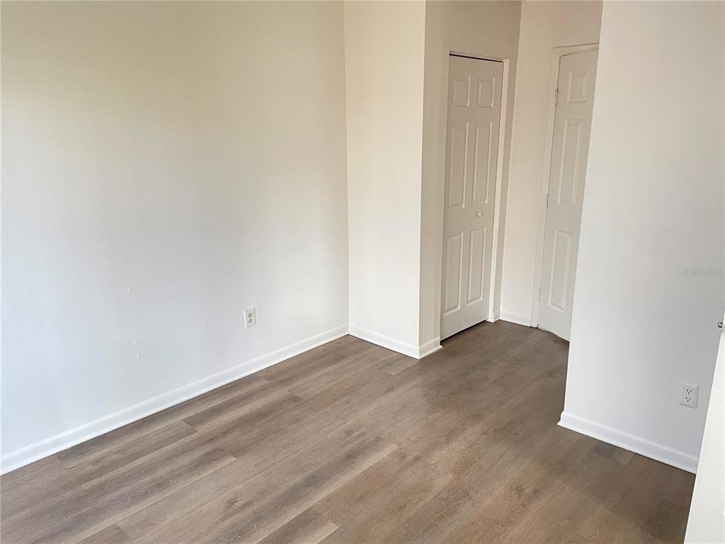 2352 Huntington Green Court - Photo 10