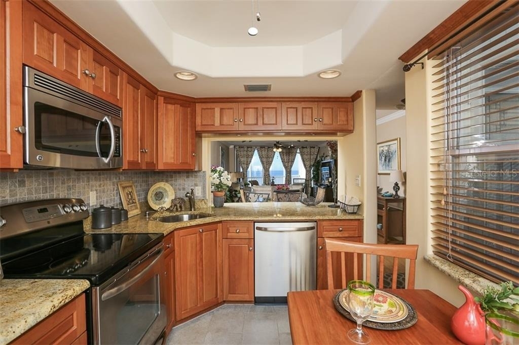 1770 Benjamin Franklin Drive - Photo 8