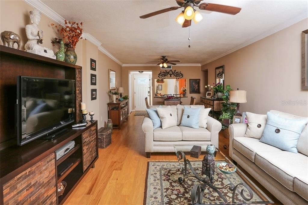 1770 Benjamin Franklin Drive - Photo 5