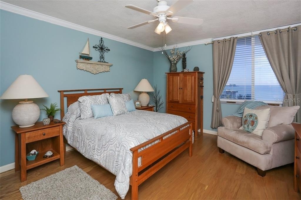 1770 Benjamin Franklin Drive - Photo 9