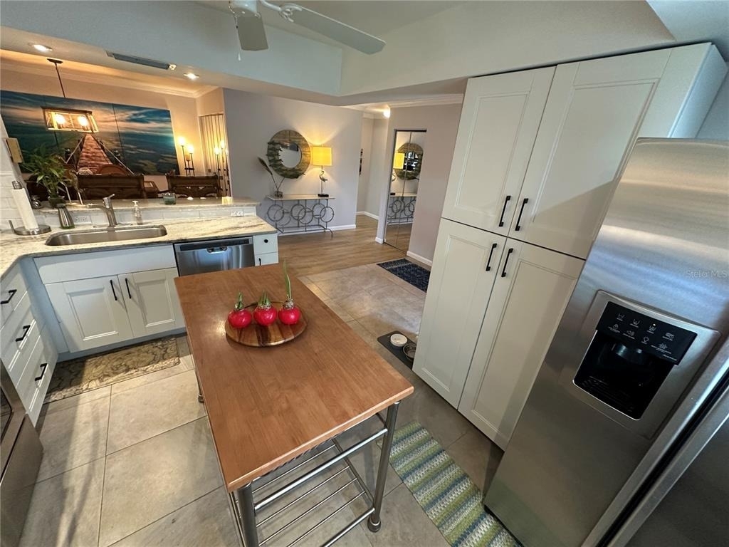3500 El Conquistador Parkway - Photo 3