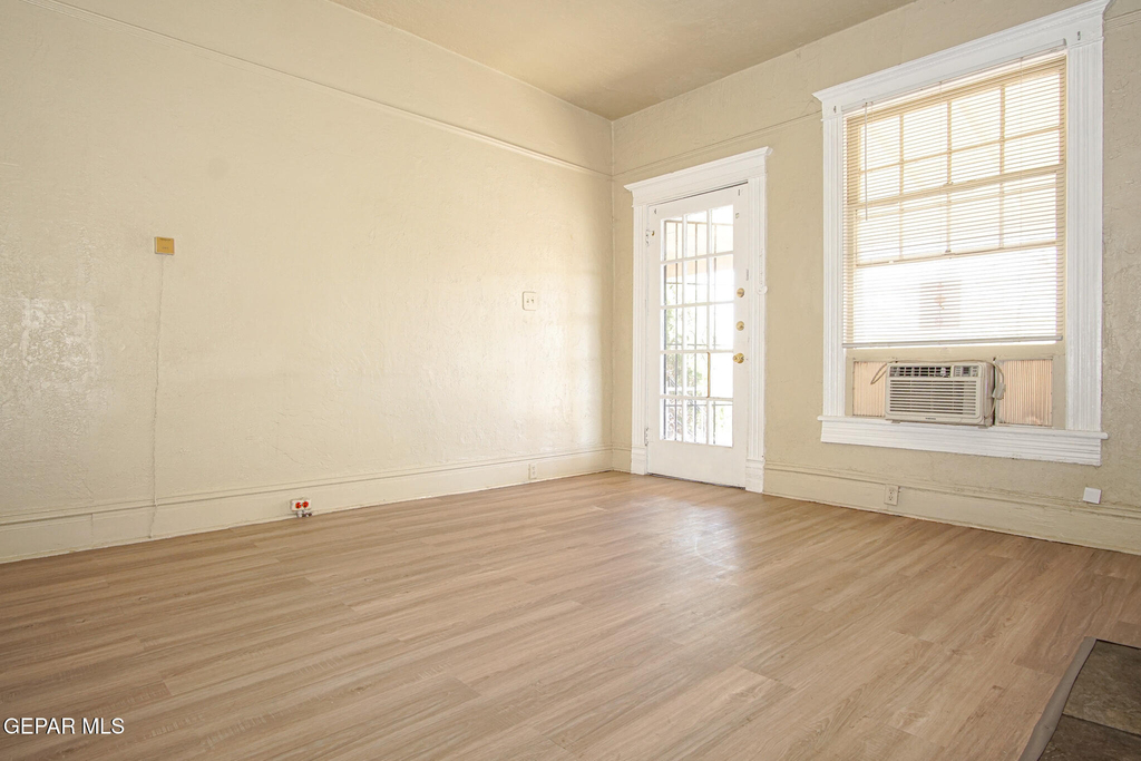 1419 Wyoming Avenue - Photo 4