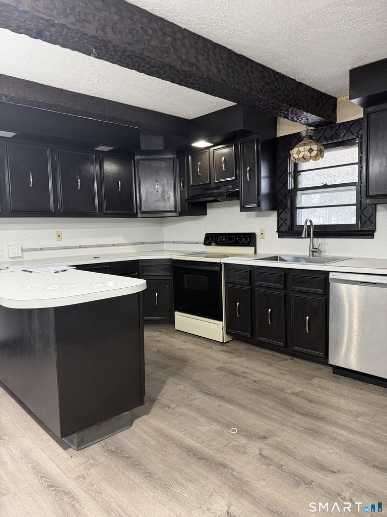 16 Saint Lawrence Street - Photo 0