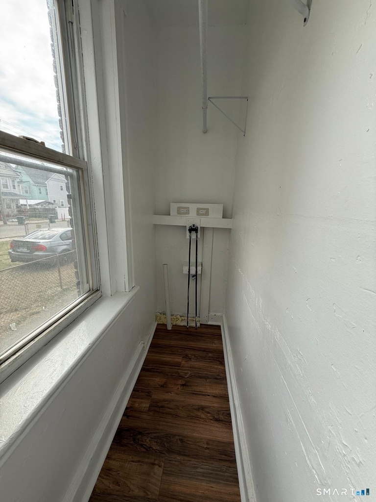 175 Read Street - Photo 9