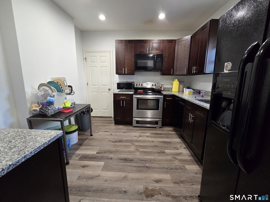102 Hanover Street - Photo 4