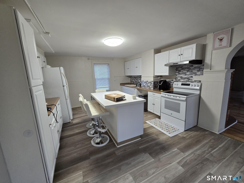 157 Eastern Avenue - Photo 1