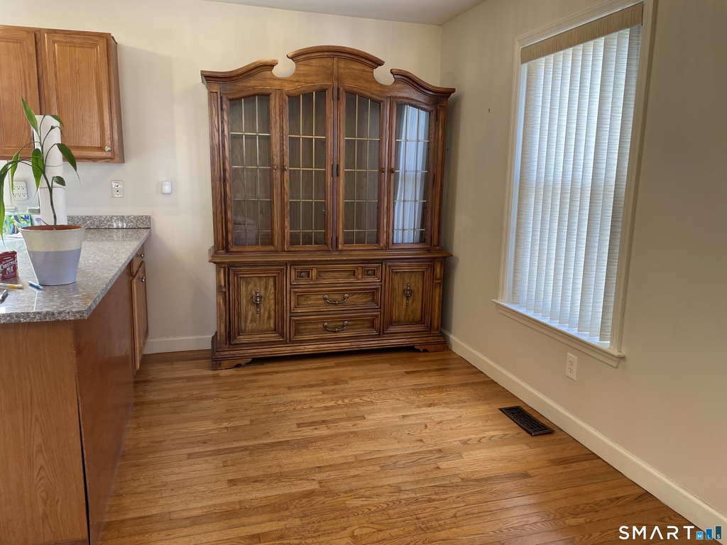 41 Elmcroft Road - Photo 8