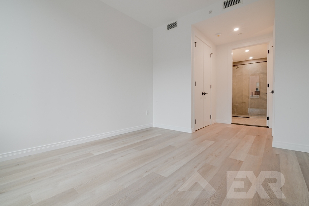 957 Atlantic Avenue - Photo 6