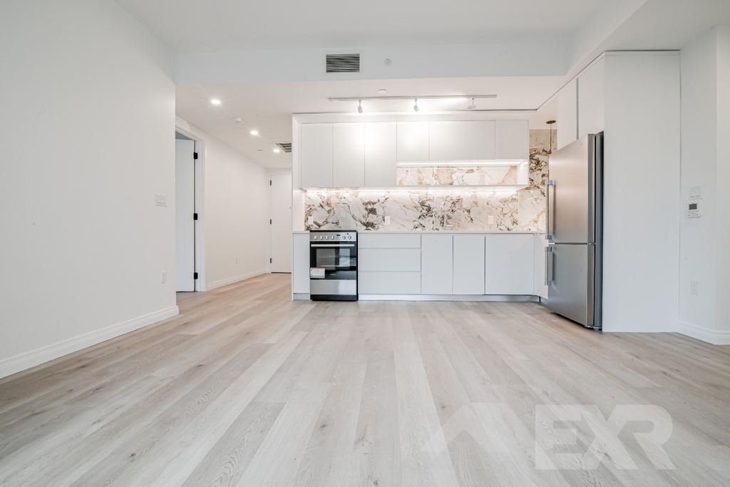 957 Atlantic Avenue - Photo 0