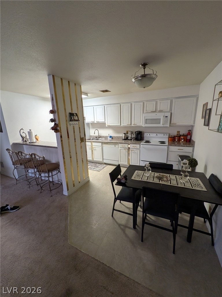 4990 River Glen Drive - Photo 8