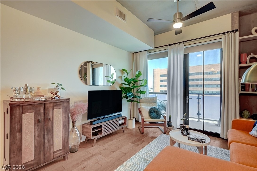 353 E Bonneville Avenue - Photo 6
