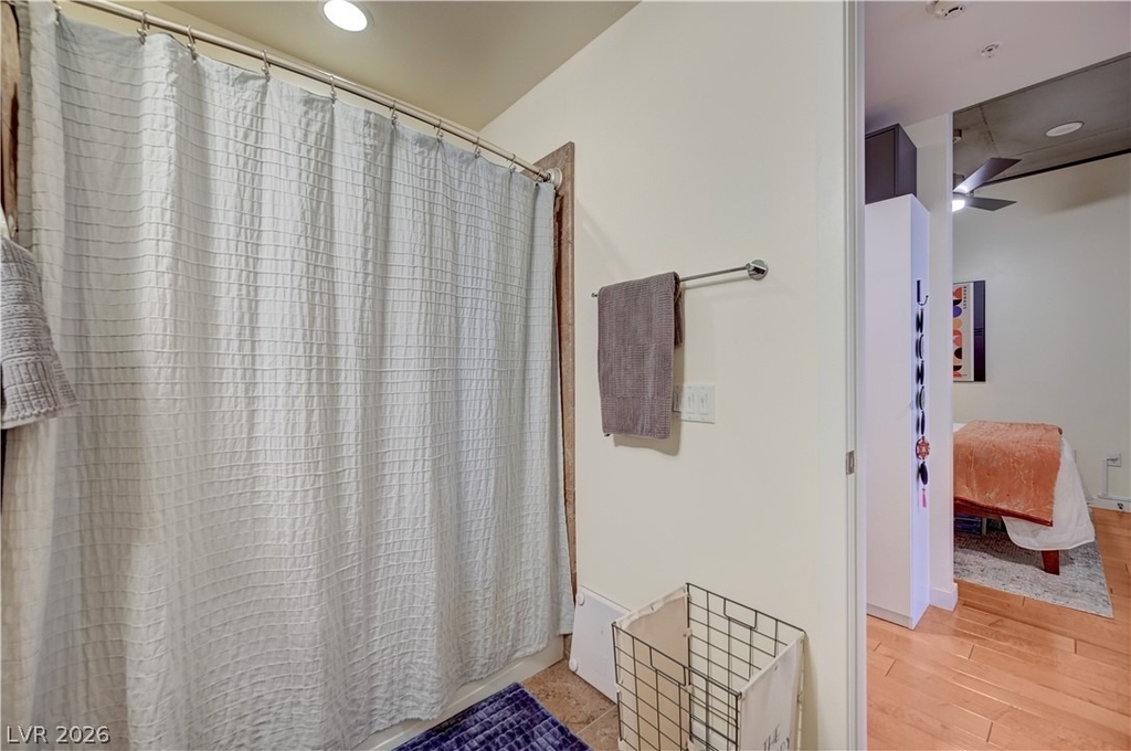 353 E Bonneville Avenue - Photo 13
