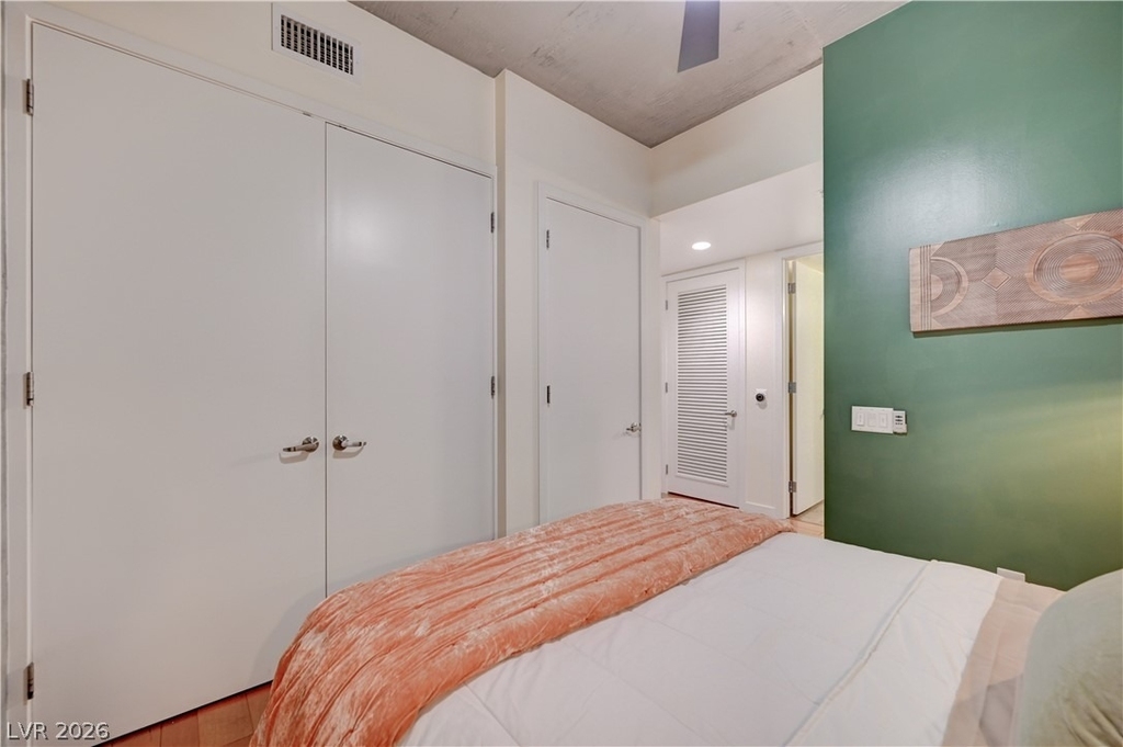 353 E Bonneville Avenue - Photo 16