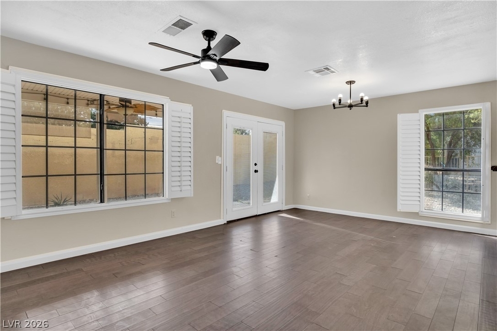 5321 Tamanar Drive - Photo 5