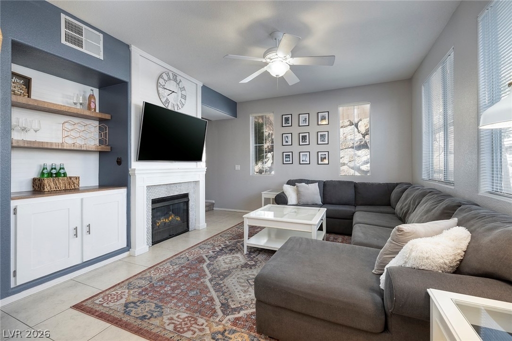 3975 Palm Beach Street - Photo 4