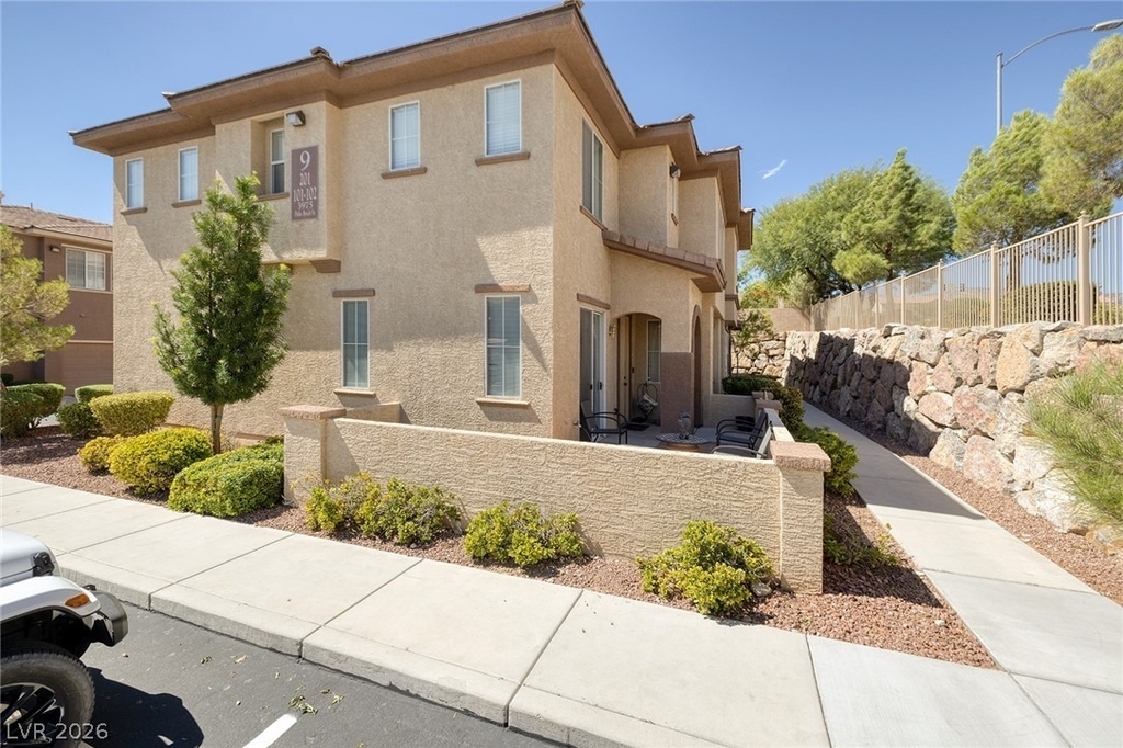 3975 Palm Beach Street - Photo 0