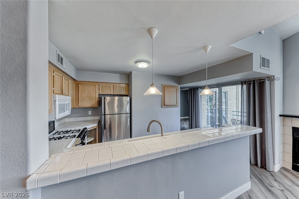 2251 Wigwam Parkway - Photo 17