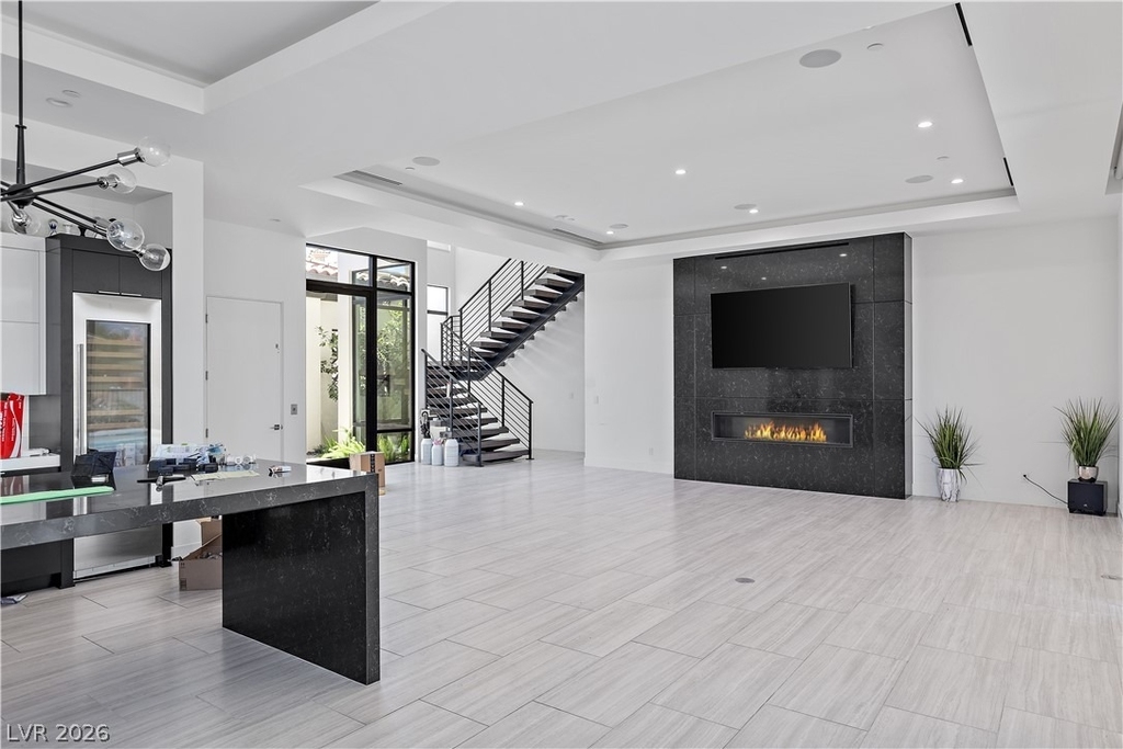 22 Via Siena Place - Photo 3