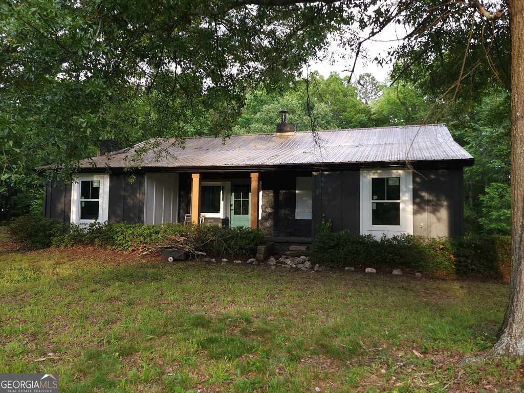 1285 Dallas Highway - Photo 0