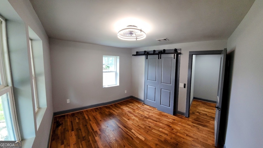 1285 Dallas Highway - Photo 7