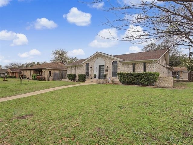 5019 Blanchard Drive - Photo 3