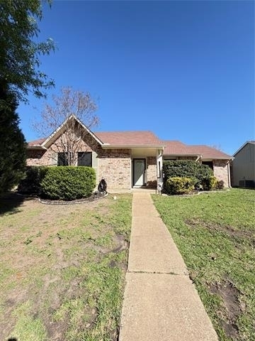 420 Timberbend Trail - Photo 0