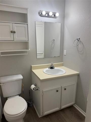 304 E Hickory Street - Photo 8