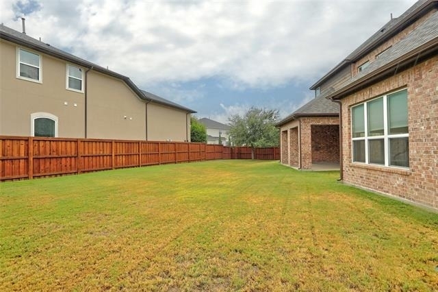 1043 Kenilworth Street - Photo 36