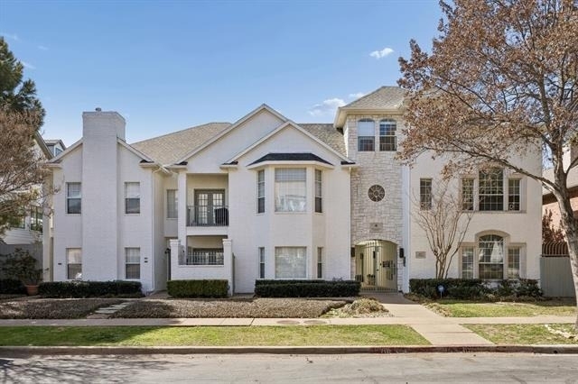 4125 Holland Avenue - Photo 0