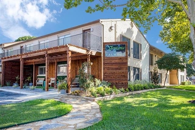 14208 Heritage Circle - Photo 0