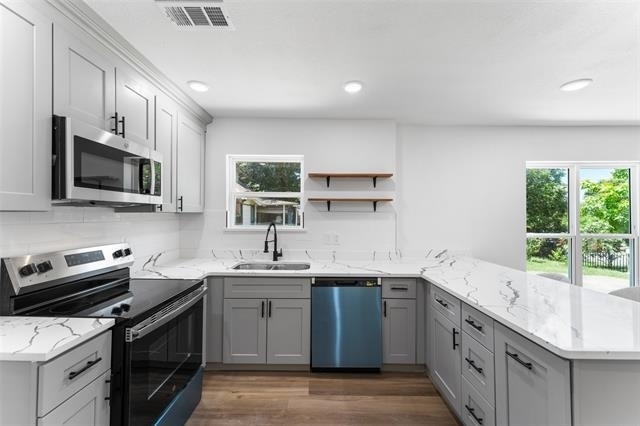 2730 Gladstone Drive - Photo 8