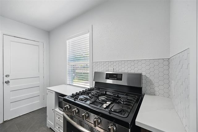1205 Hamsted Street - Photo 7