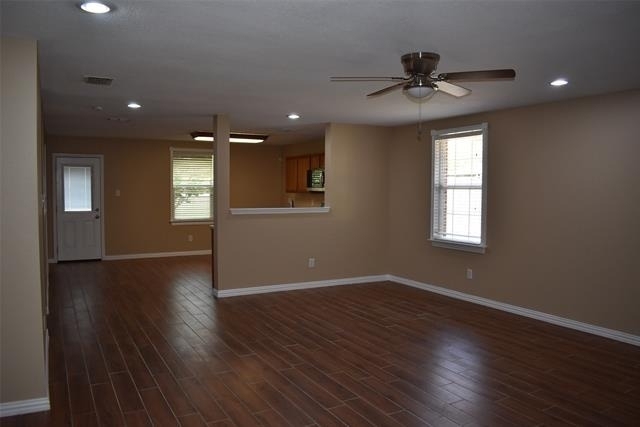 721 Pickwick Lane - Photo 2