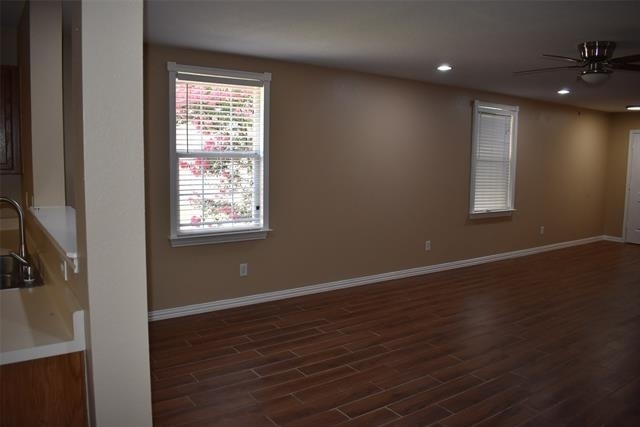 721 Pickwick Lane - Photo 7