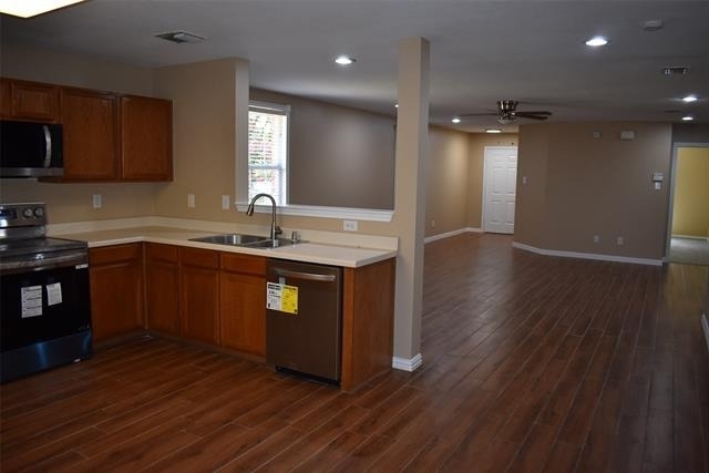 721 Pickwick Lane - Photo 6