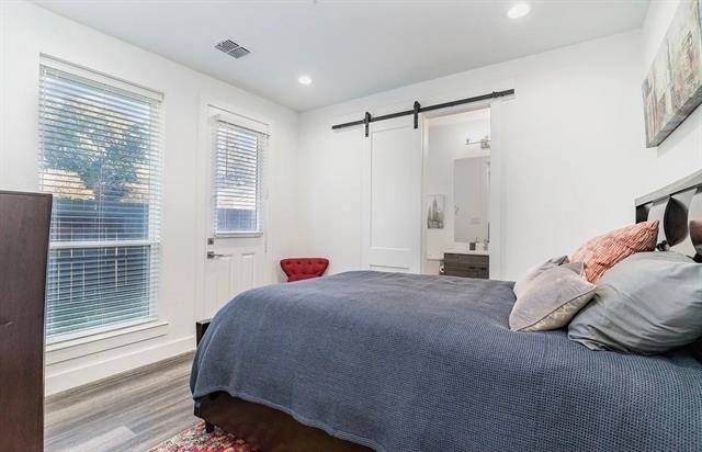 2239 Lovedale Avenue - Photo 15