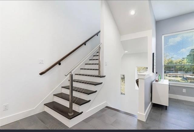 2239 Lovedale Avenue - Photo 13
