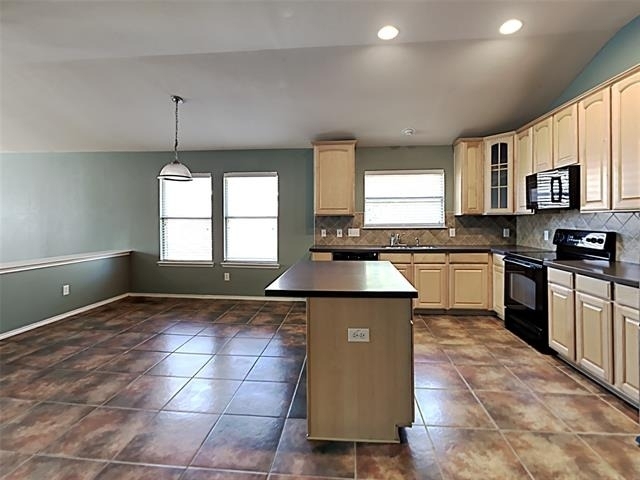 3251 Torio - Photo 4