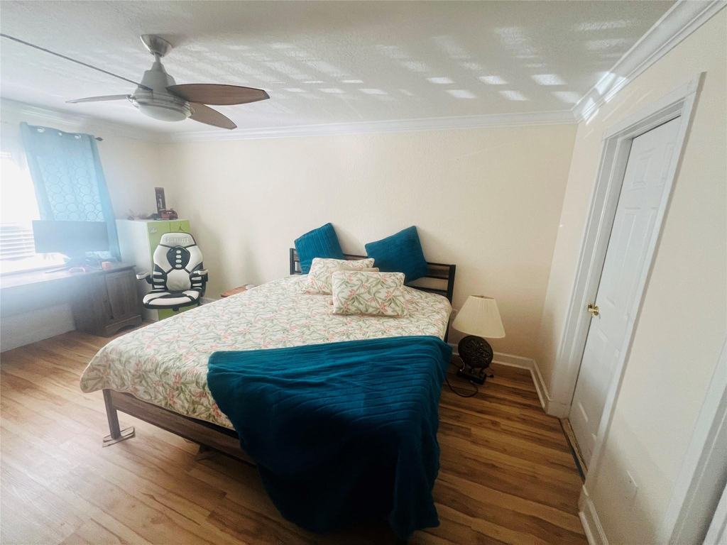 151 Ne 16th Avenue - Photo 2
