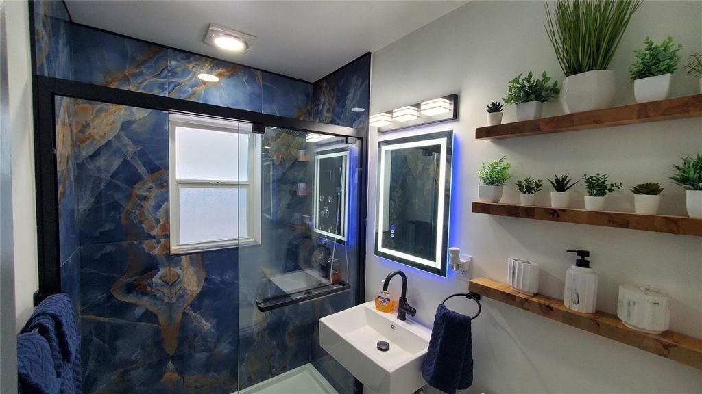 1548 Sw 28th Avenue - Photo 9