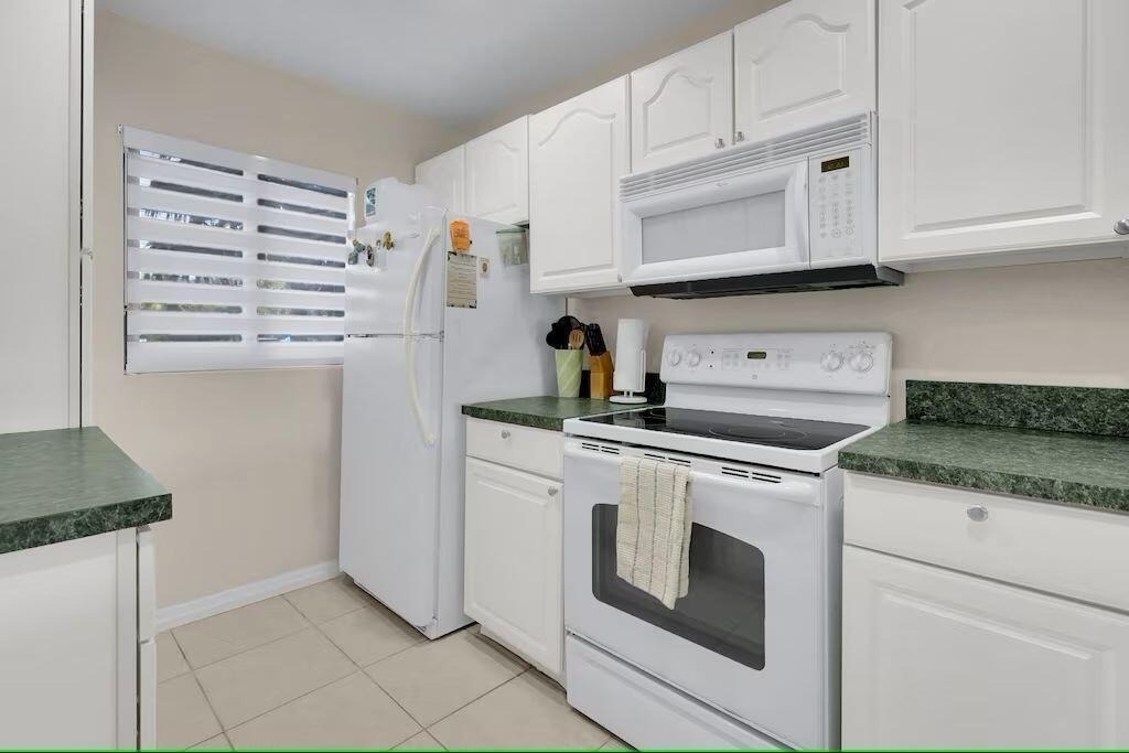 10102 S Ocean Drive - Photo 35