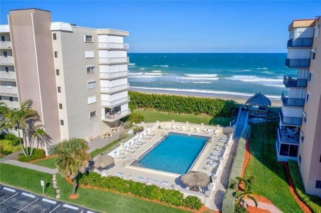 10102 S Ocean Drive - Photo 0