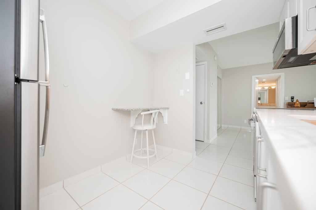 20335 W Country Club Drive - Photo 18