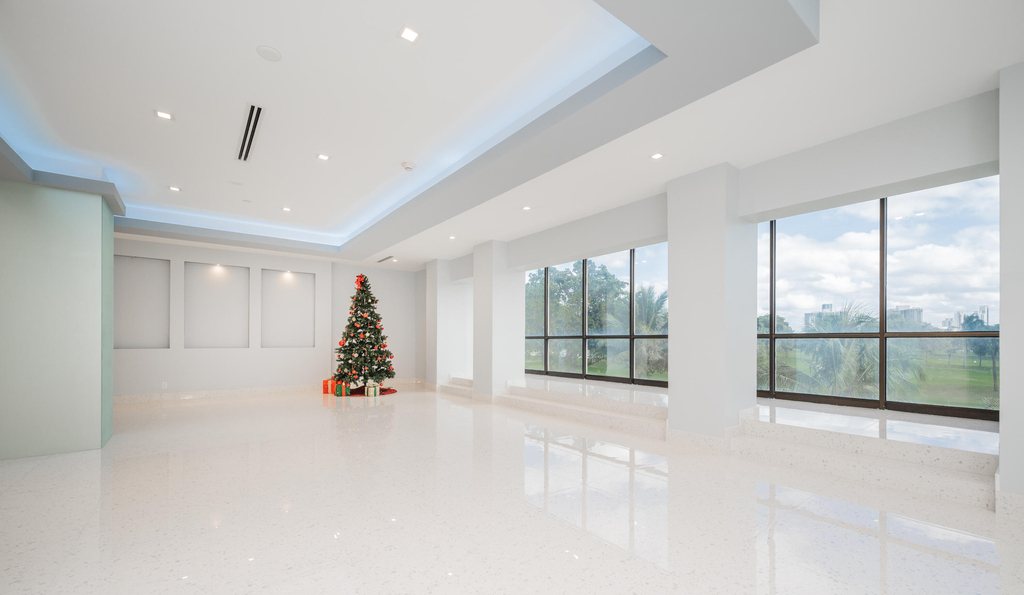 20335 W Country Club Drive - Photo 16