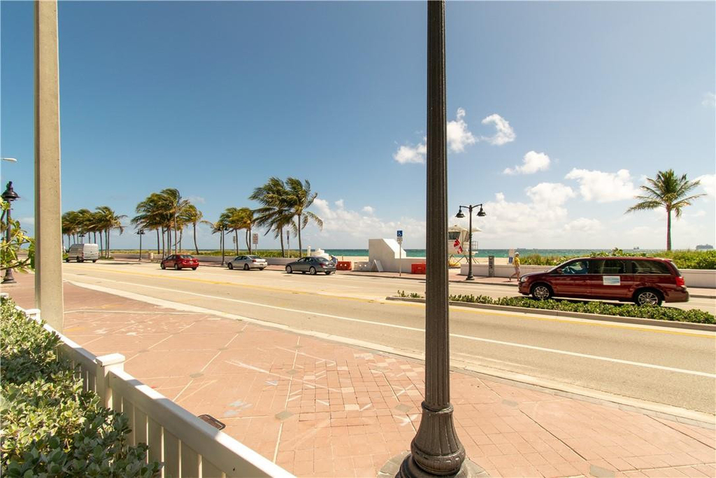 1151 N Fort Lauderdale Beach Boulevard - Photo 36