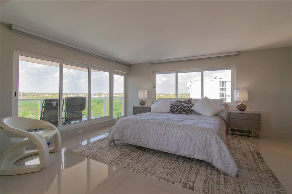 1151 N Fort Lauderdale Beach Boulevard - Photo 3