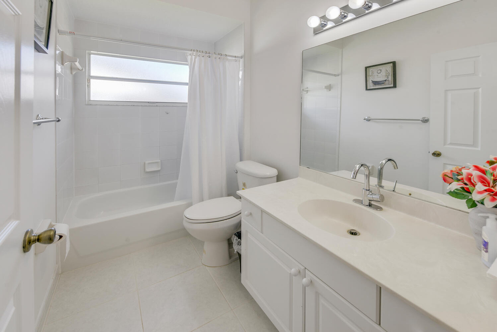1935 Primrose Lane - Photo 16