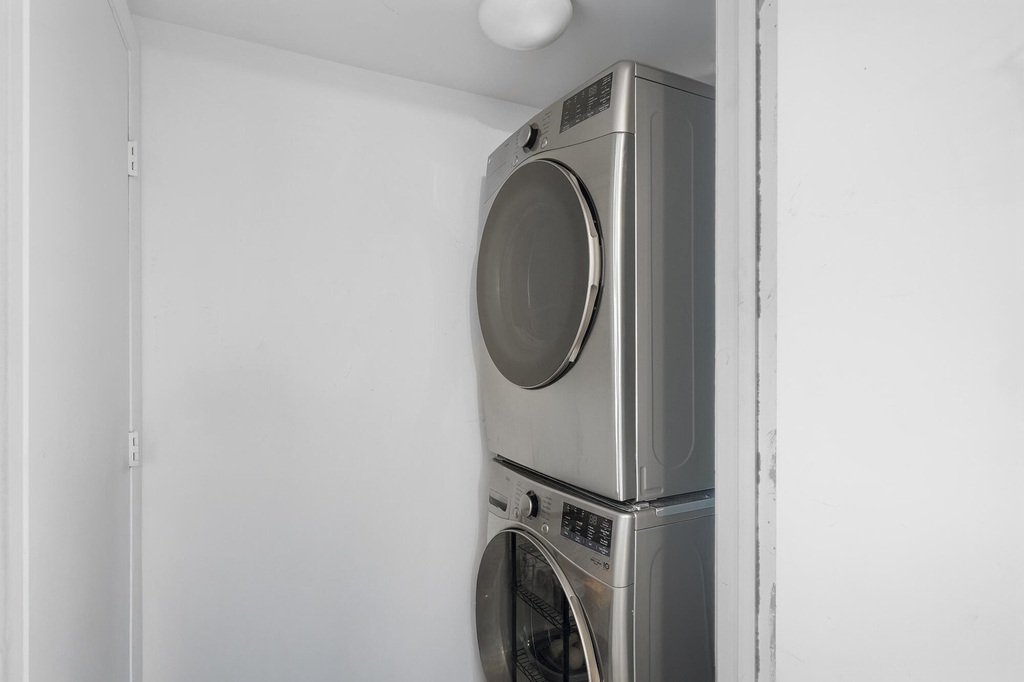 495 Brickell Avenue - Photo 3
